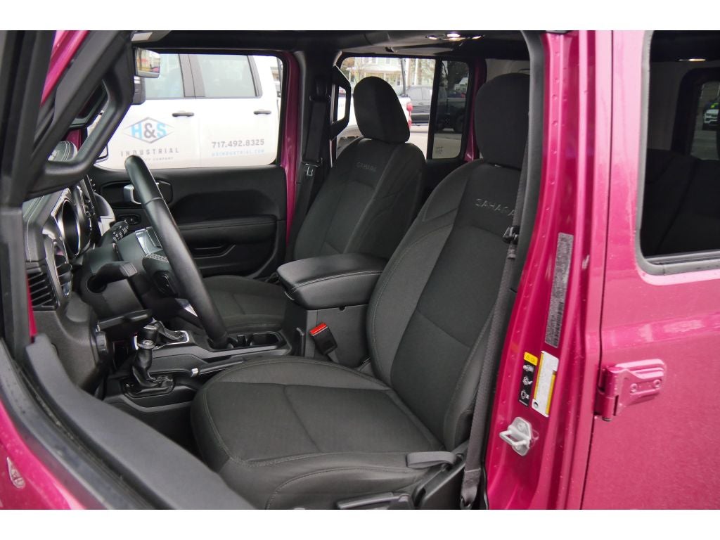 2022 Jeep Wrangler Unlimited Sahara 4x4