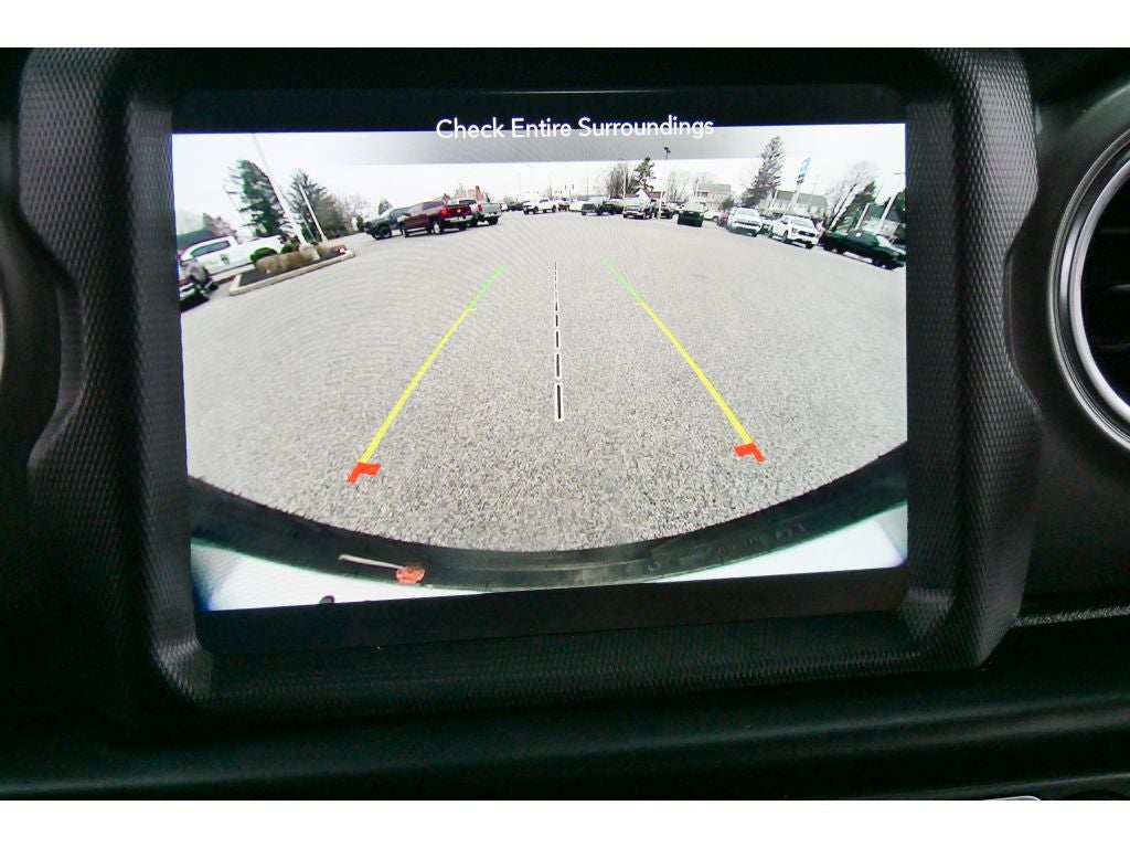 2022 Jeep Wrangler Unlimited Sahara 4x4