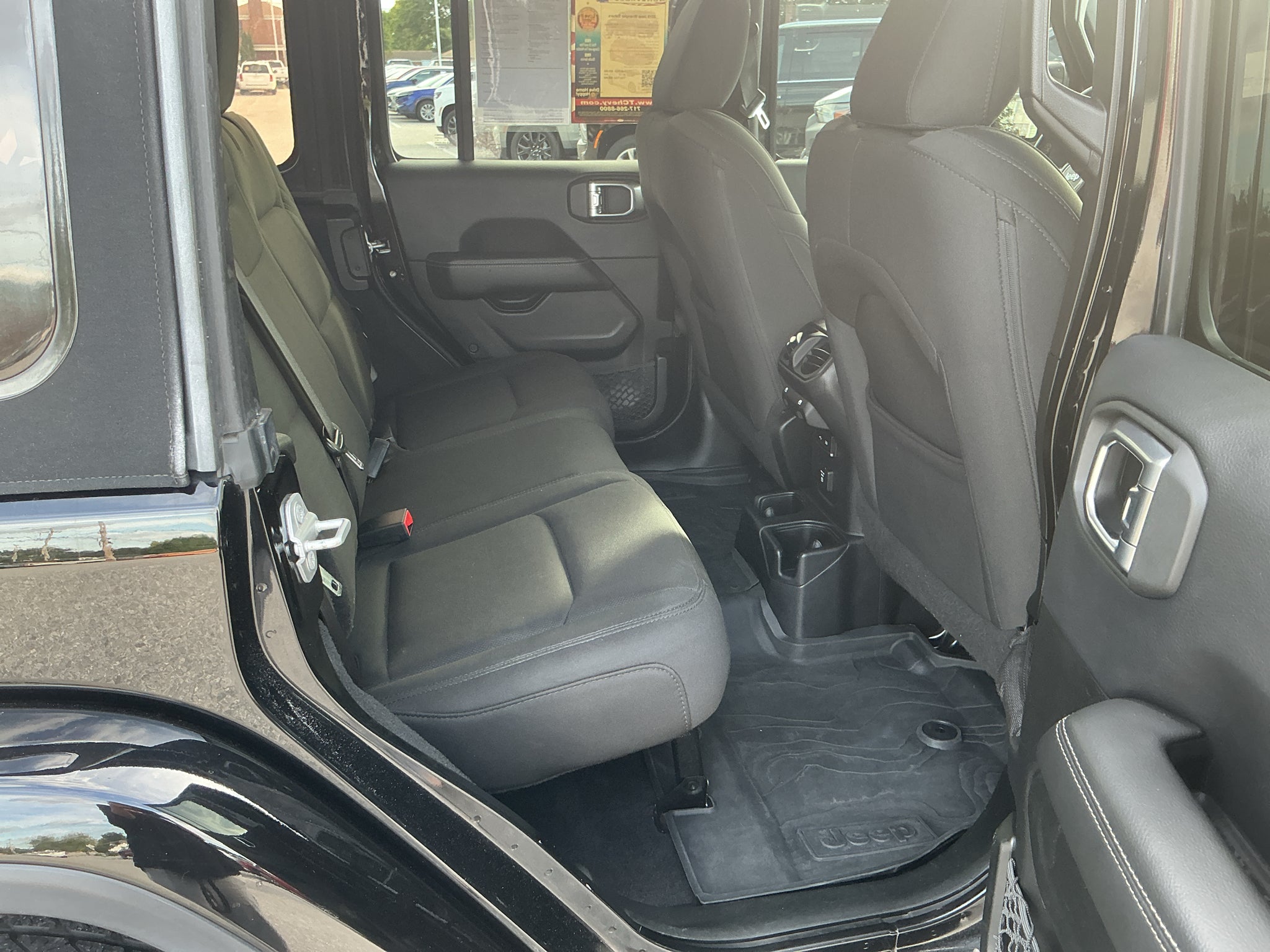 2019 Jeep Wrangler Unlimited Sahara 4x4