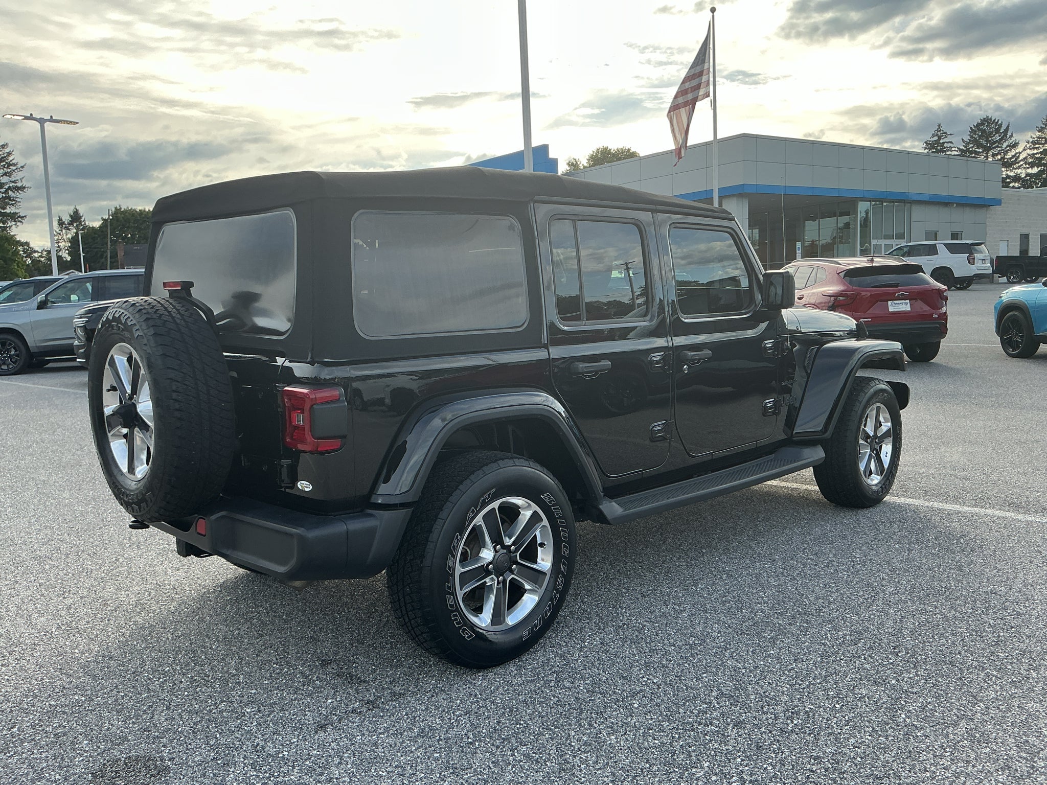 2019 Jeep Wrangler Unlimited Sahara 4x4