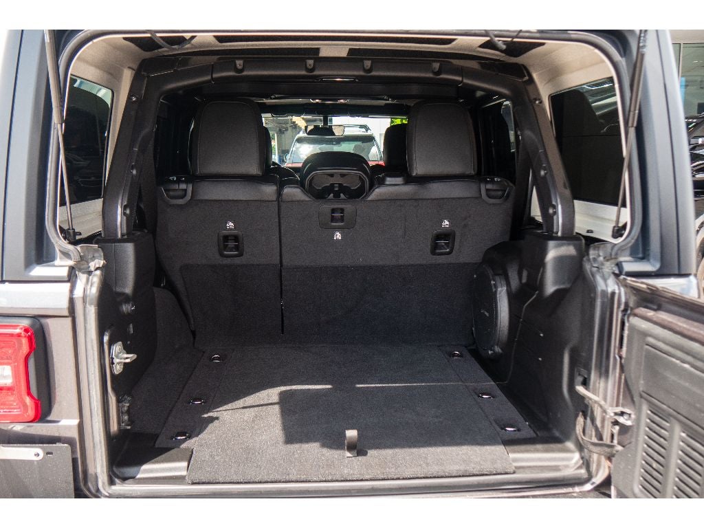 2023 Jeep Wrangler 4-Door Sahara 4x4