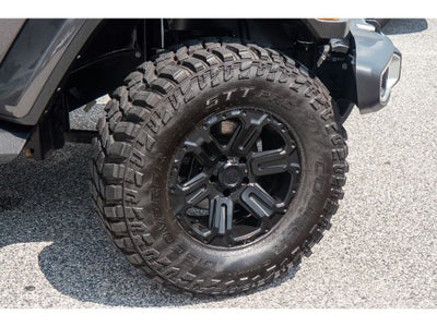 2023 Jeep Wrangler 4-Door Sahara 4x4