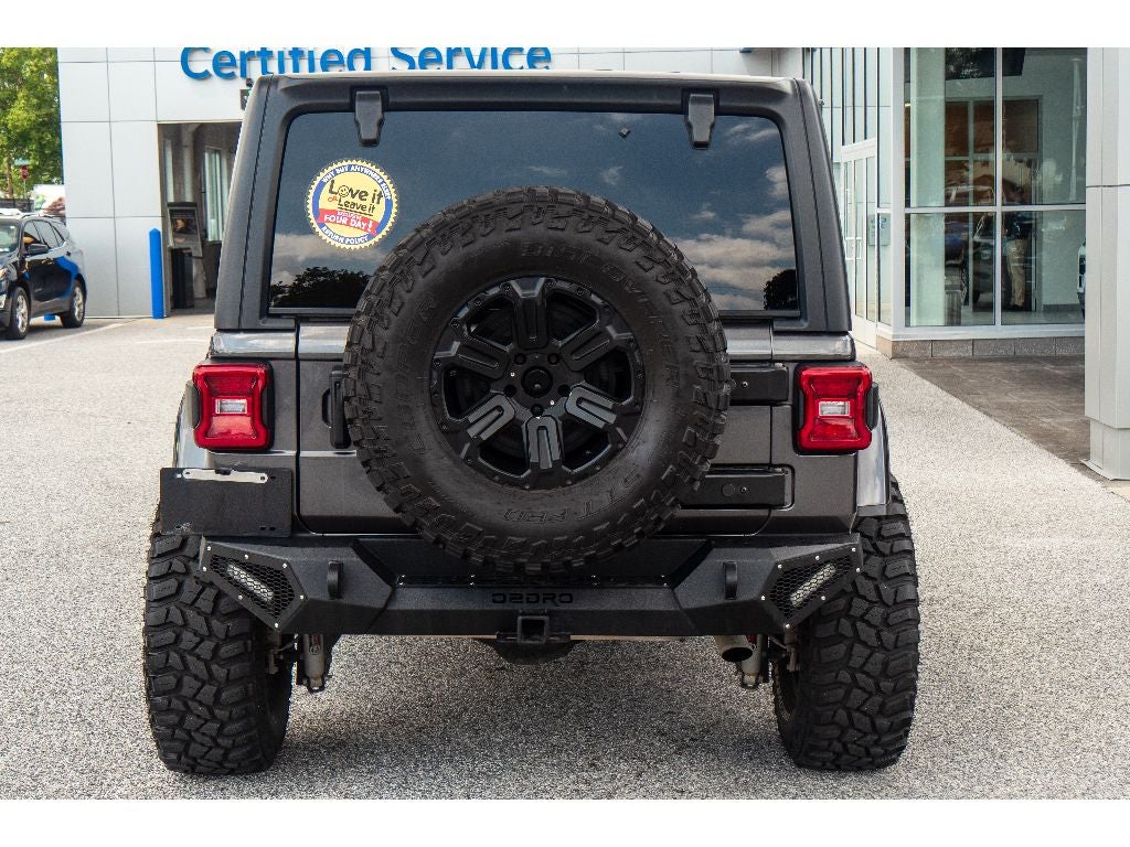 2023 Jeep Wrangler 4-Door Sahara 4x4