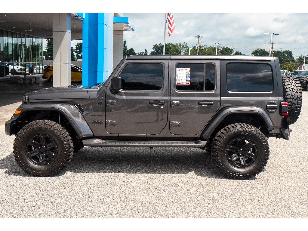 2023 Jeep Wrangler 4-Door Sahara 4x4