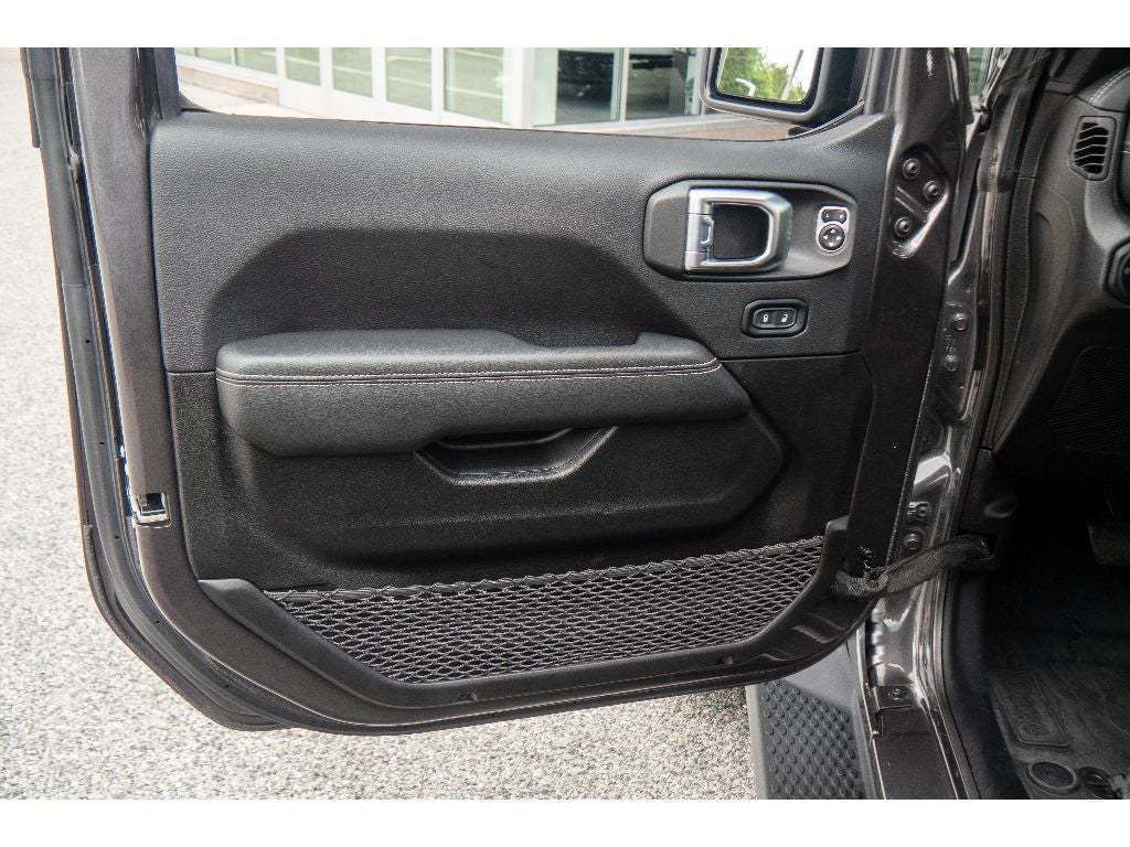 2023 Jeep Wrangler 4-Door Sahara 4x4
