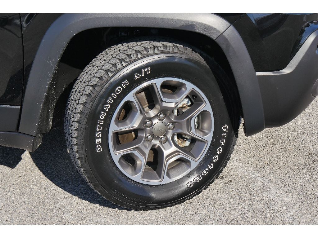 2022 Jeep Cherokee Trailhawk