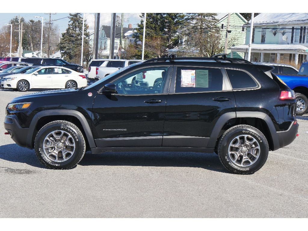 2022 Jeep Cherokee Trailhawk