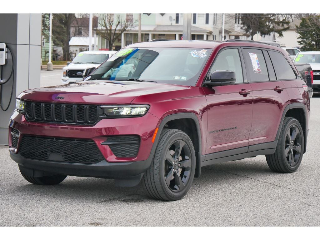 2023 Jeep Grand Cherokee Altitude 4x4