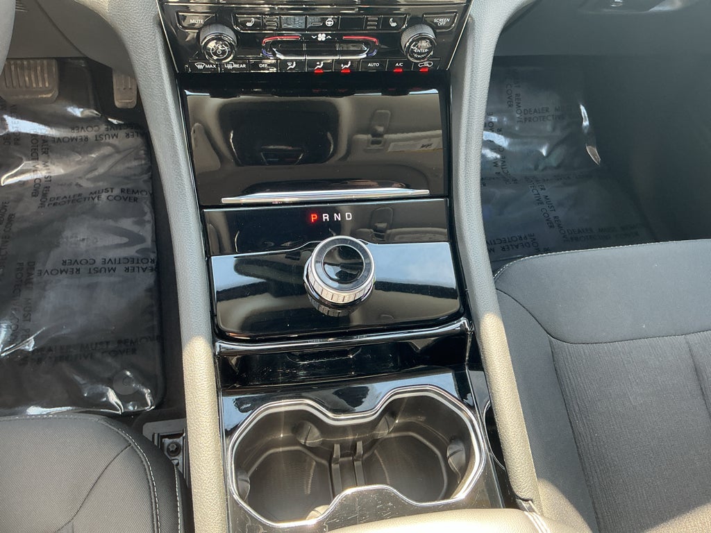 2023 Jeep Grand Cherokee Laredo 4x4