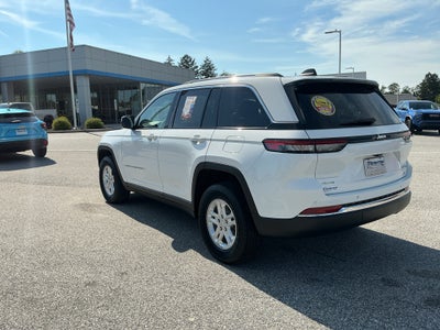 2023 Jeep Grand Cherokee Laredo 4x4