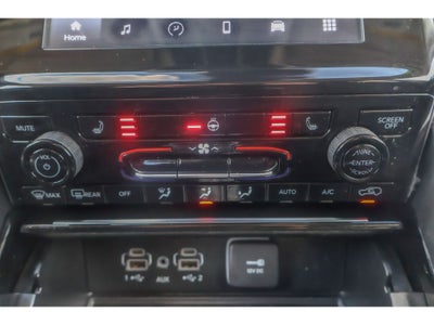 2023 Jeep Grand Cherokee L Laredo 4x4