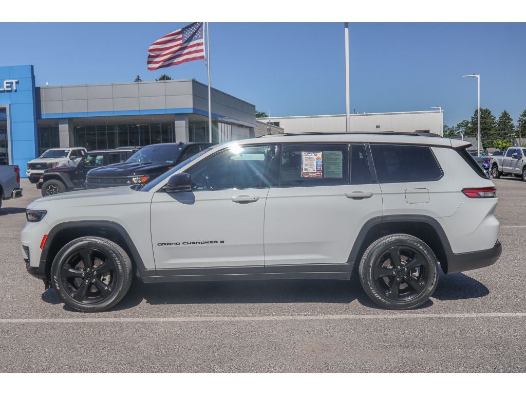 2023 Jeep Grand Cherokee L Altitude 4x4
