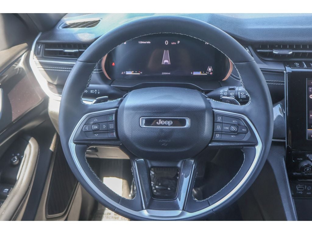 2023 Jeep Grand Cherokee L Altitude 4x4