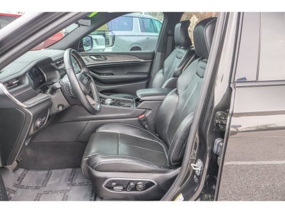 2022 Jeep Grand Cherokee L Overland 4x4