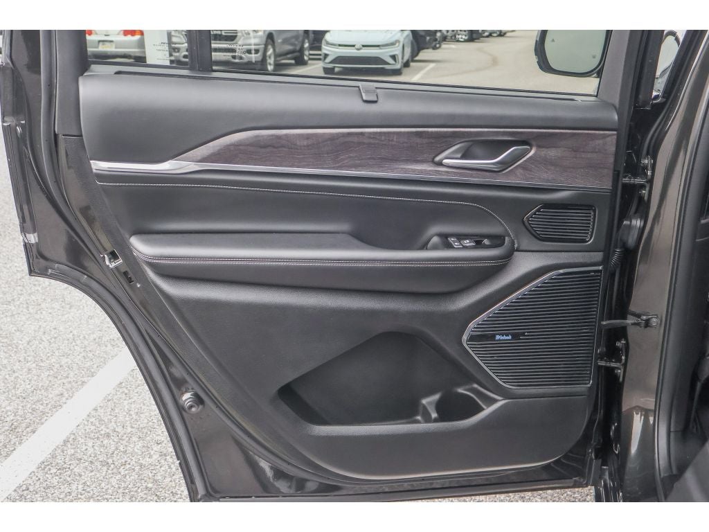 2022 Jeep Grand Cherokee L Overland 4x4