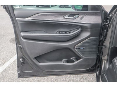 2022 Jeep Grand Cherokee L Overland 4x4