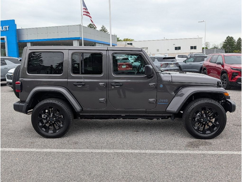2025 Jeep Wrangler 4xe Sahara