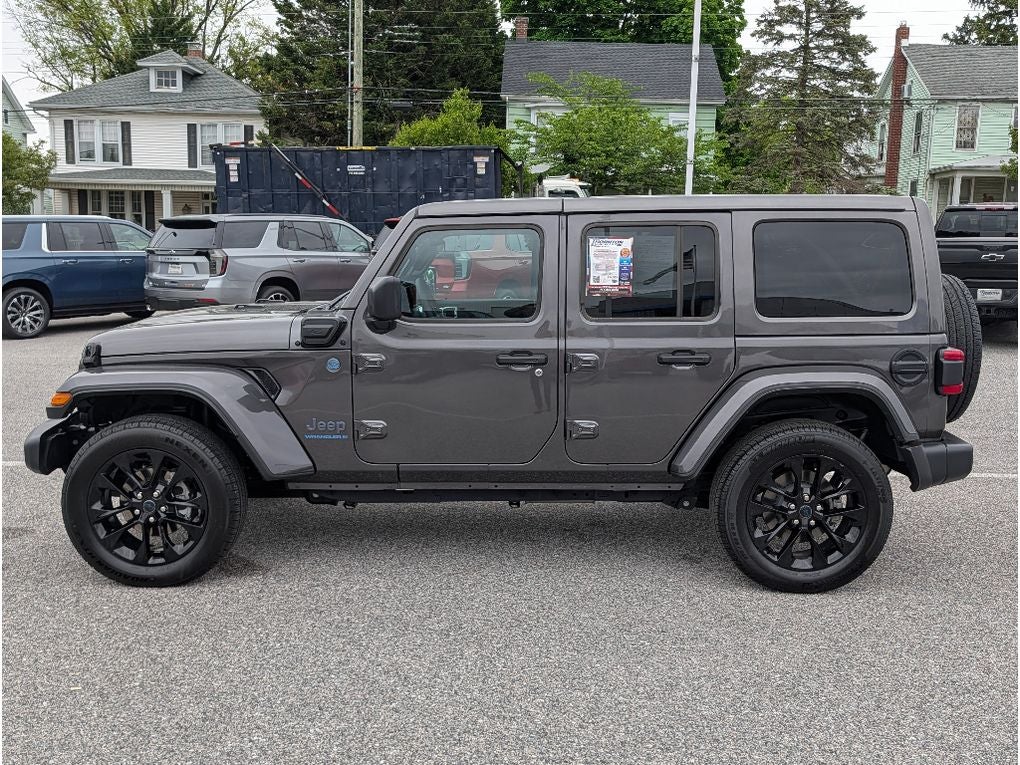 2025 Jeep Wrangler 4xe Sahara