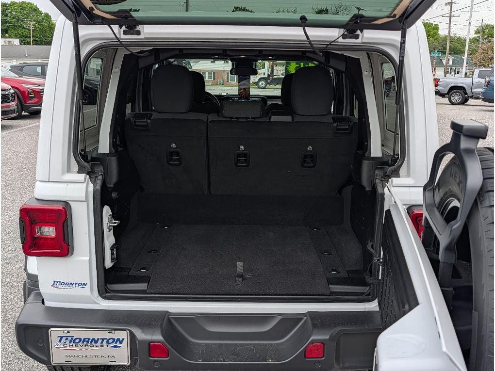 2025 Jeep Wrangler 4xe Sahara