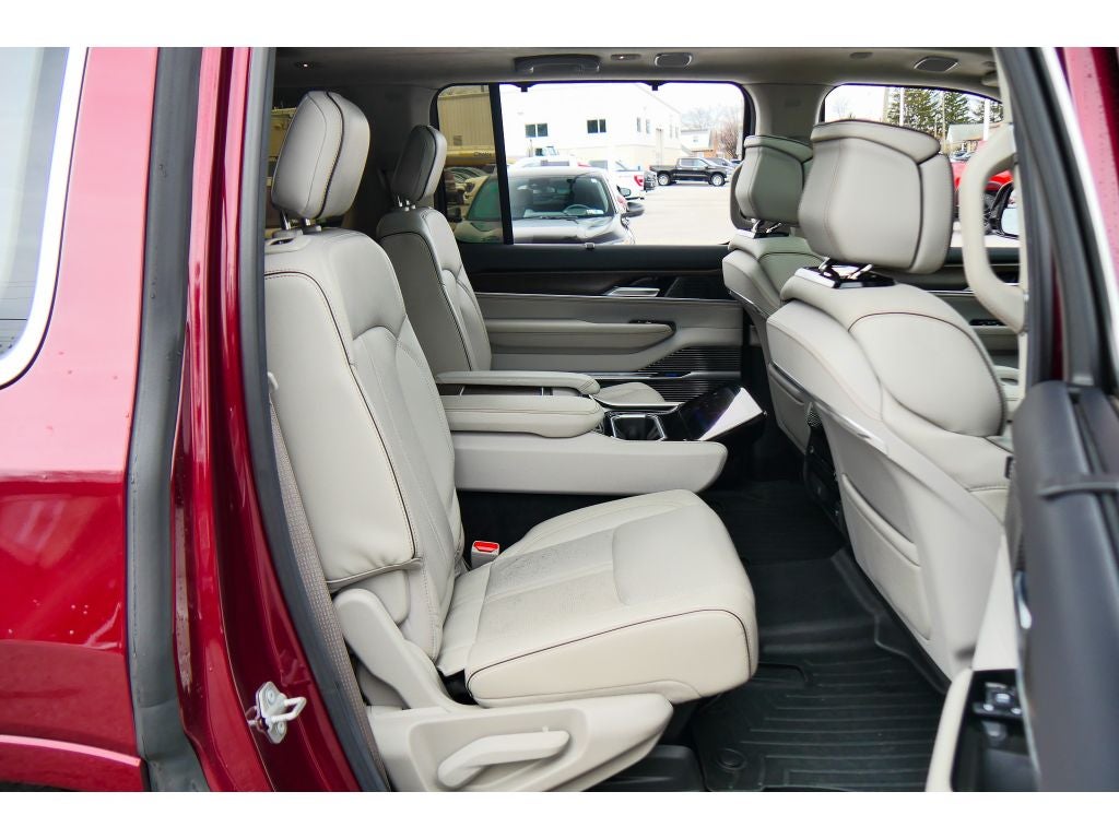 2022 Jeep Grand Wagoneer Series II 4x4