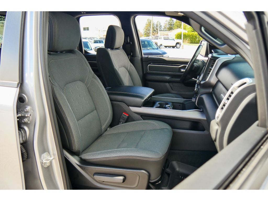 2021 RAM 1500 Big Horn Quad Cab 4x4 6'4" Box