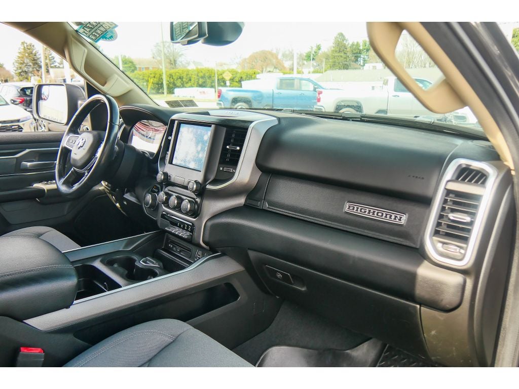 2019 RAM 1500 Big Horn/Lone Star Crew Cab 4x4 5'7" Box