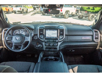 2022 RAM 1500 Big Horn Crew Cab 4x4 5'7" Box