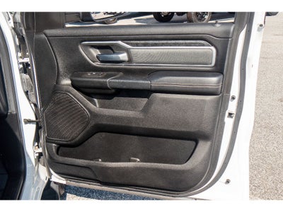 2022 RAM 1500 Big Horn Crew Cab 4x4 5'7" Box
