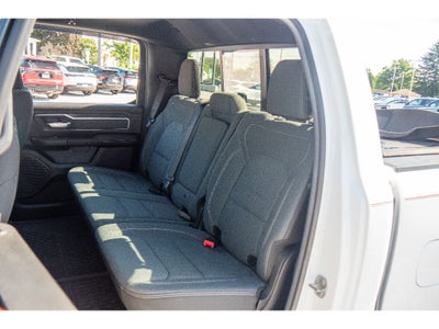 2022 RAM 1500 Big Horn Crew Cab 4x4 5'7" Box