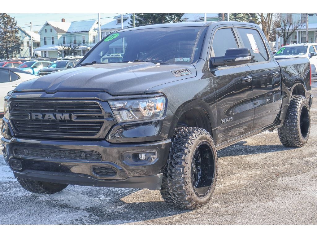 2021 RAM 1500 Big Horn Crew Cab 4x4 5'7" Box