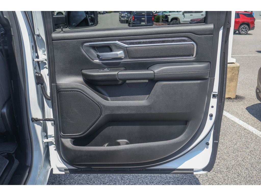 2024 RAM 1500 Big Horn Crew Cab 4x4 5'7" Box
