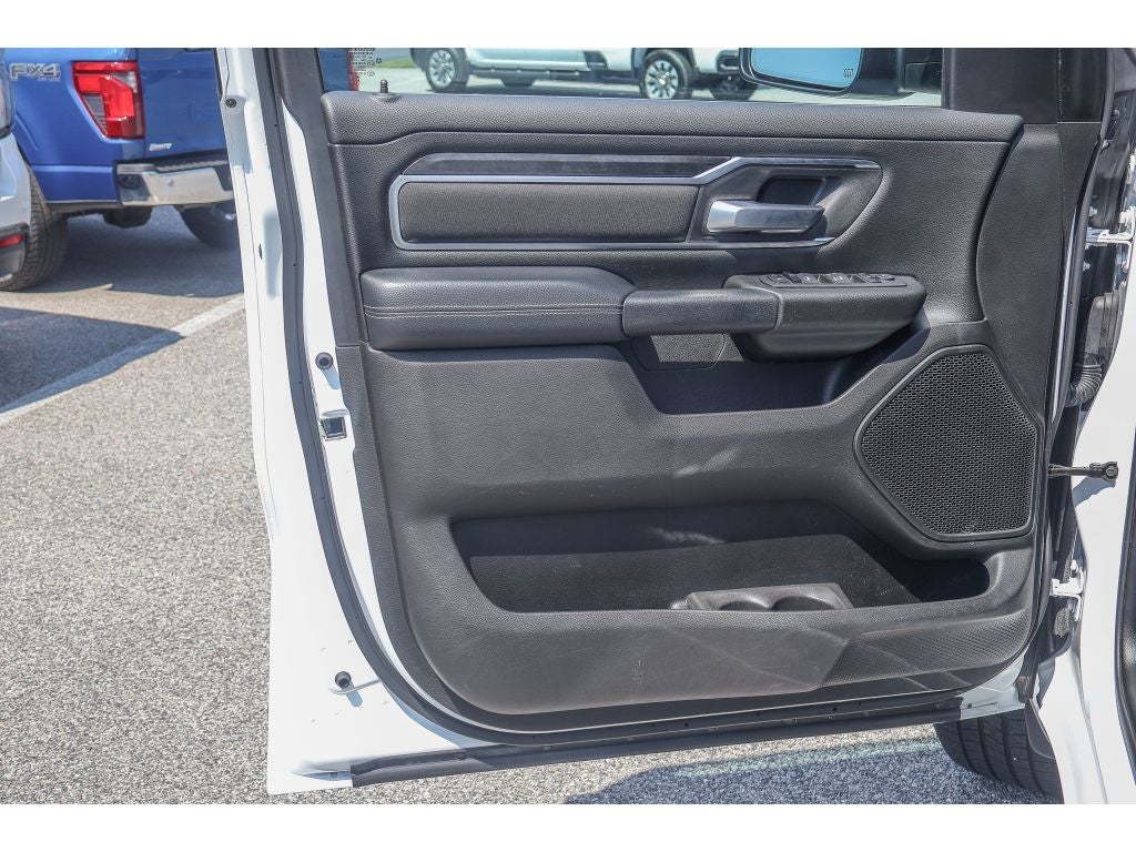 2024 RAM 1500 Big Horn Crew Cab 4x4 5'7" Box