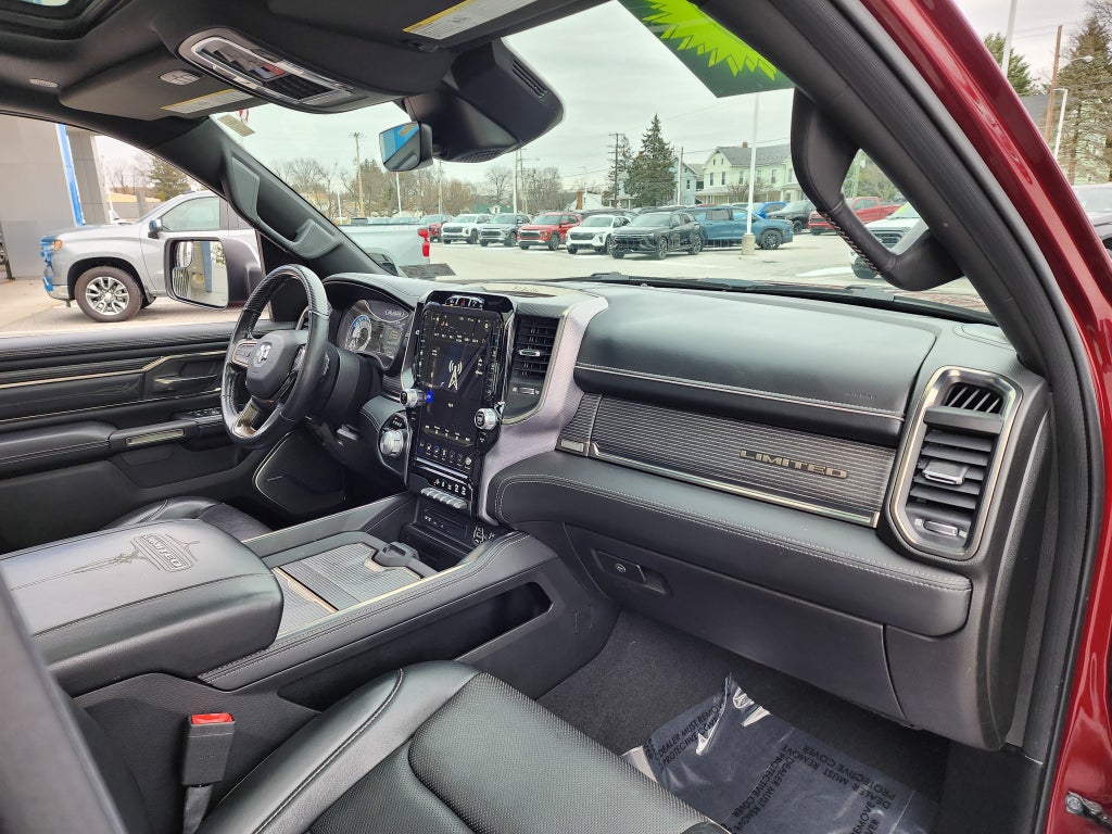 2019 RAM 1500 Limited Crew Cab 4x4 5'7" Box