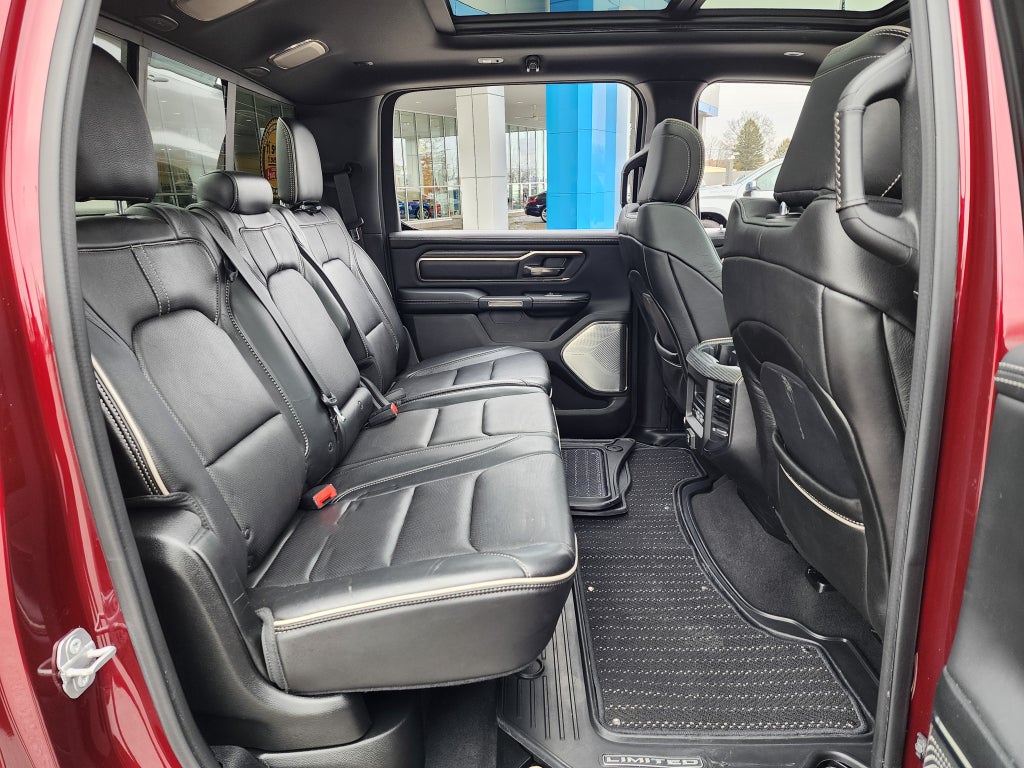 2019 RAM 1500 Limited Crew Cab 4x4 5'7" Box