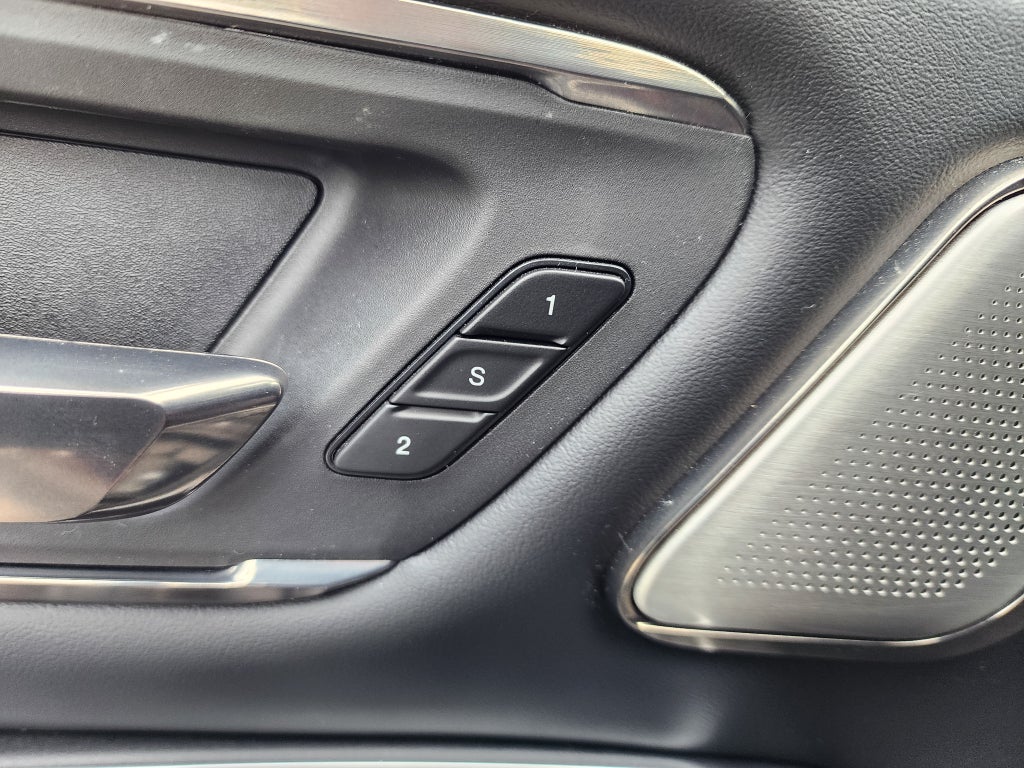 2019 RAM 1500 Limited Crew Cab 4x4 5'7" Box