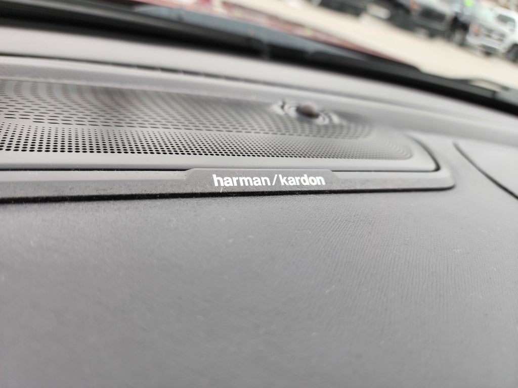 2019 RAM 1500 Limited Crew Cab 4x4 5'7" Box