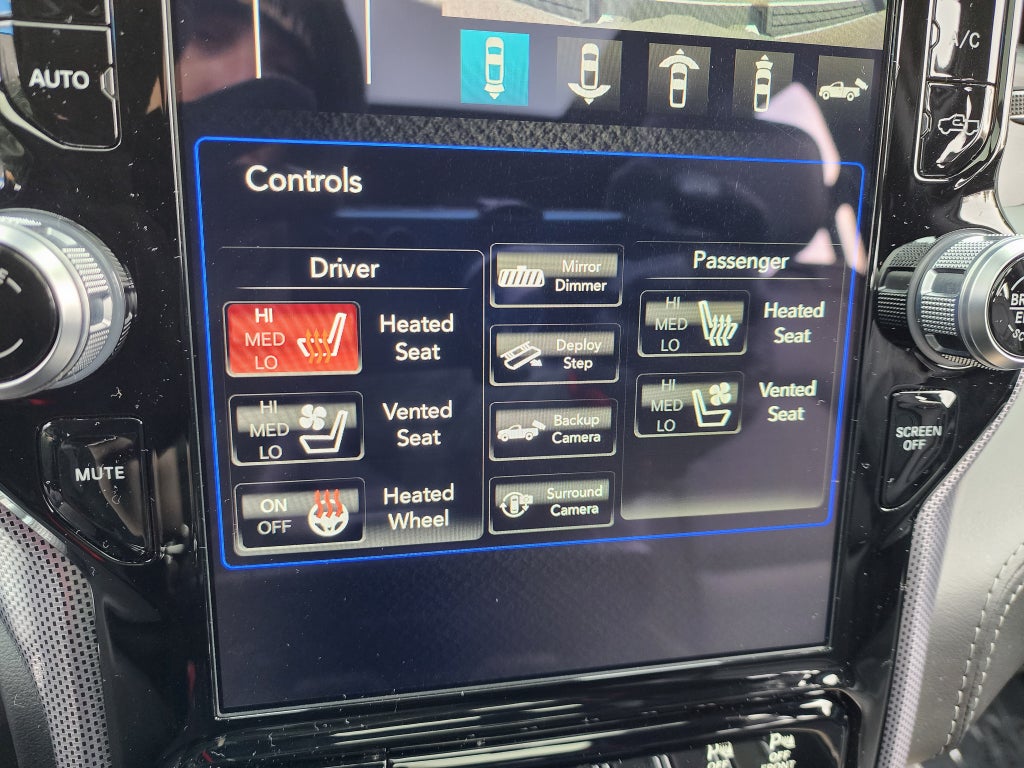 2019 RAM 1500 Limited Crew Cab 4x4 5'7" Box