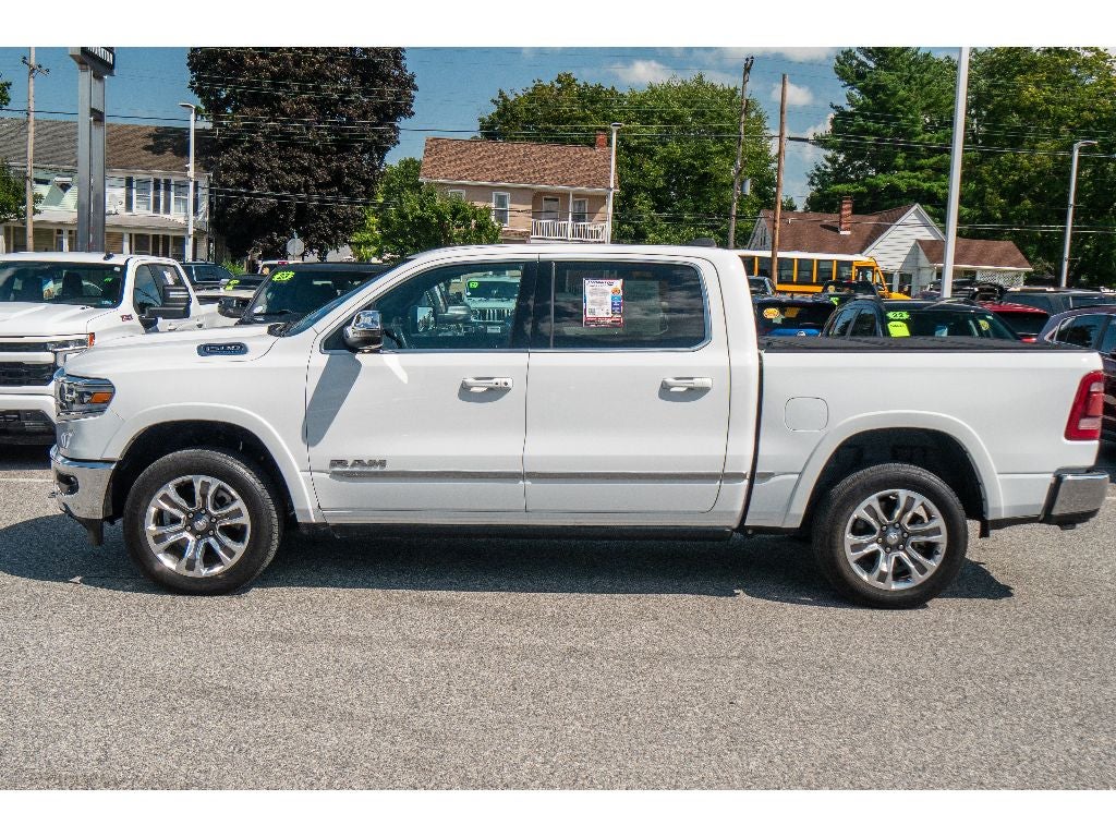2024 RAM 1500 Limited Crew Cab 4x4 5'7" Box