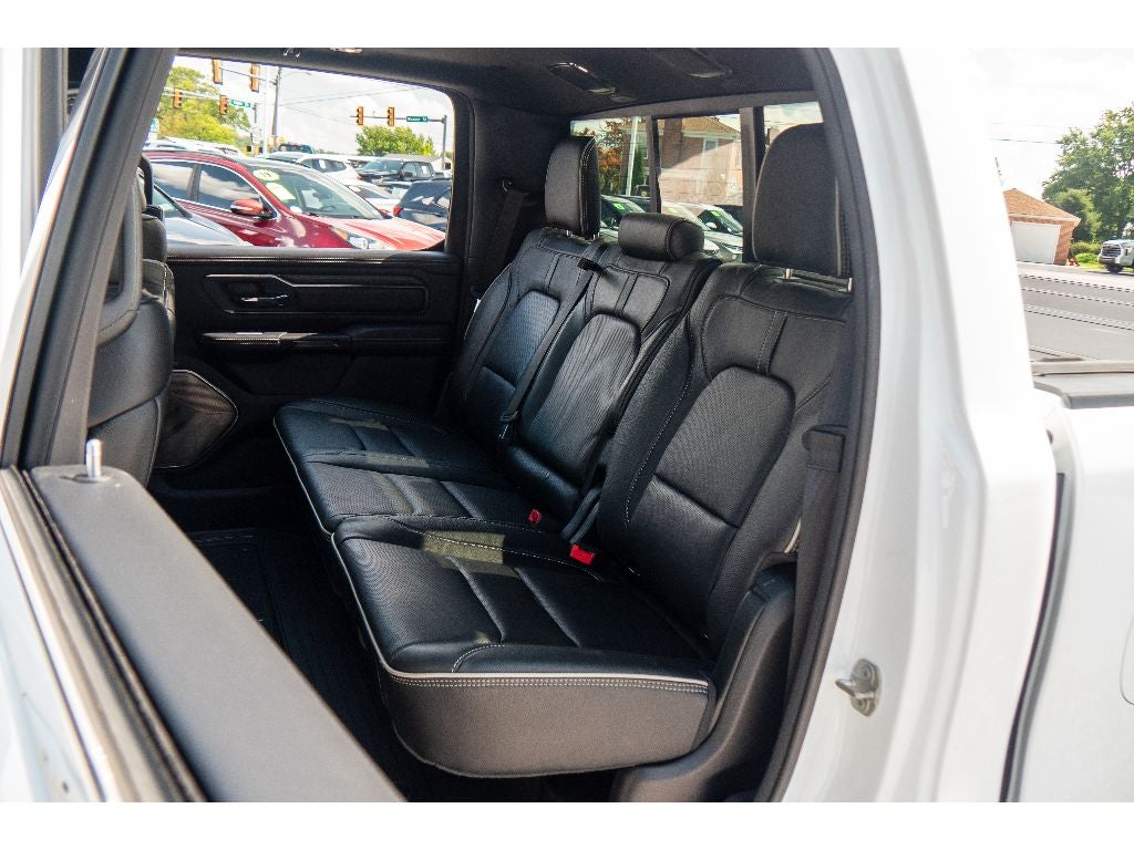 2024 RAM 1500 Limited Crew Cab 4x4 5'7" Box