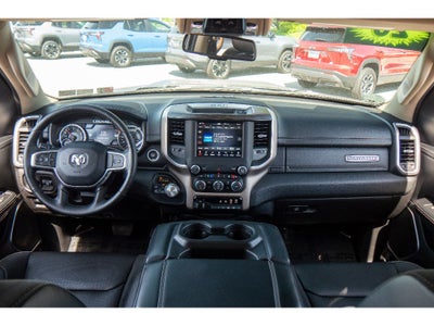 2020 RAM 1500 Laramie Crew Cab 4x4 5'7" Box