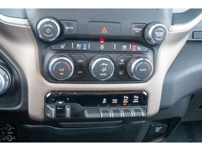2020 RAM 1500 Laramie Crew Cab 4x4 5'7" Box