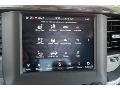 2020 RAM 1500 Laramie Crew Cab 4x4 5'7" Box