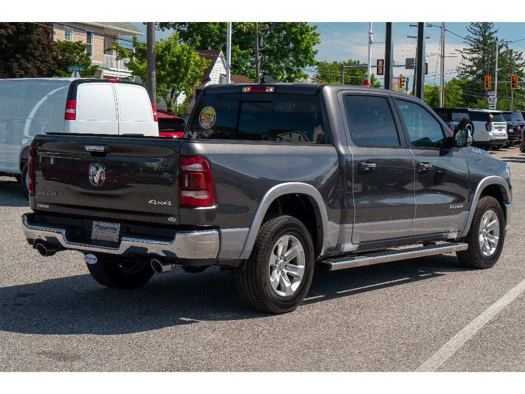 2020 RAM 1500 Laramie Crew Cab 4x4 5'7" Box