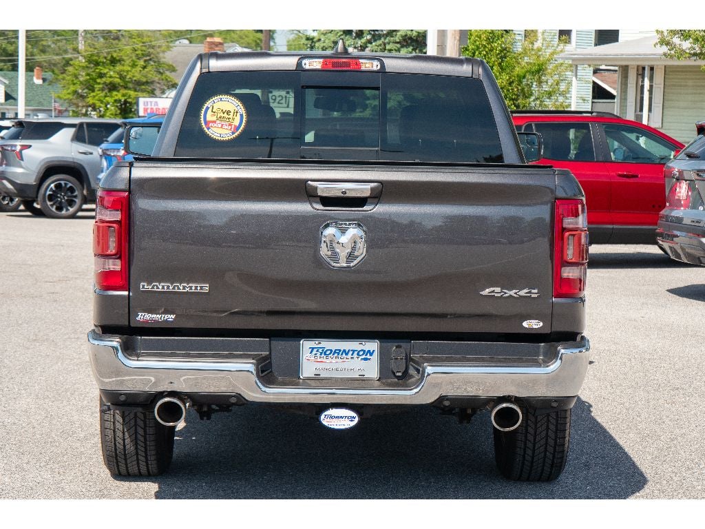 2020 RAM 1500 Laramie Crew Cab 4x4 5'7" Box