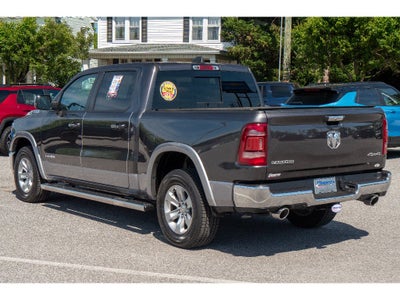 2020 RAM 1500 Laramie Crew Cab 4x4 5'7" Box