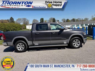 2020 RAM 1500 Laramie Crew Cab 4x4 5'7" Box