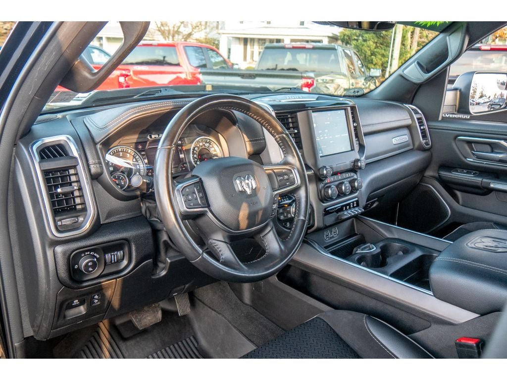 2022 RAM 1500 Laramie Crew Cab 4x4 5'7" Box