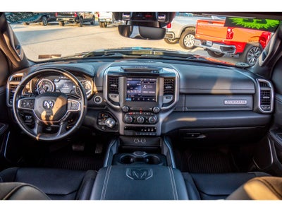 2022 RAM 1500 Laramie Crew Cab 4x4 5'7" Box
