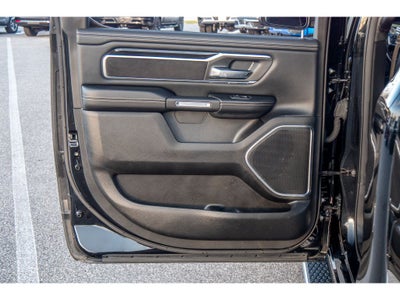 2022 RAM 1500 Laramie Crew Cab 4x4 5'7" Box