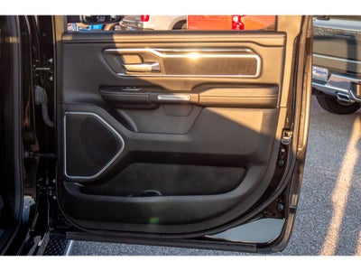 2022 RAM 1500 Laramie Crew Cab 4x4 5'7" Box